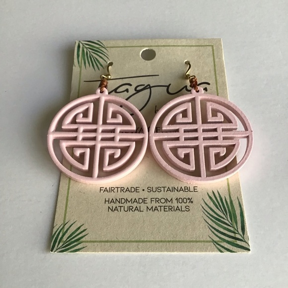 NEW Medallion Earrings Asian-Style Pink Lacquer Open Work Tagua Nut Lightweight - Picture 5 of 14